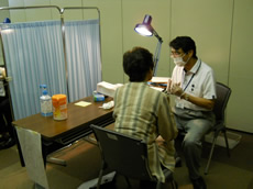 口腔がん検診の様子